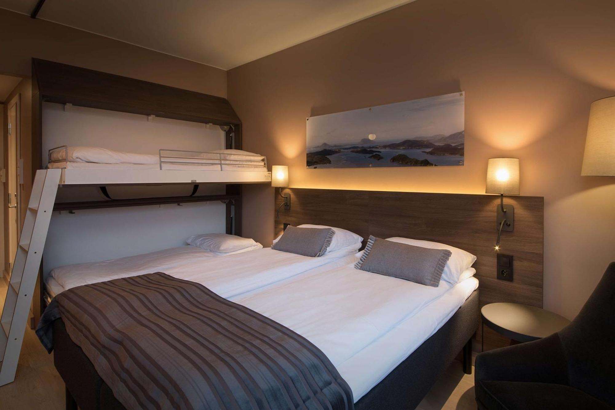 Scandic Sunnfjord Hotel & Spa Forde  Exterior photo